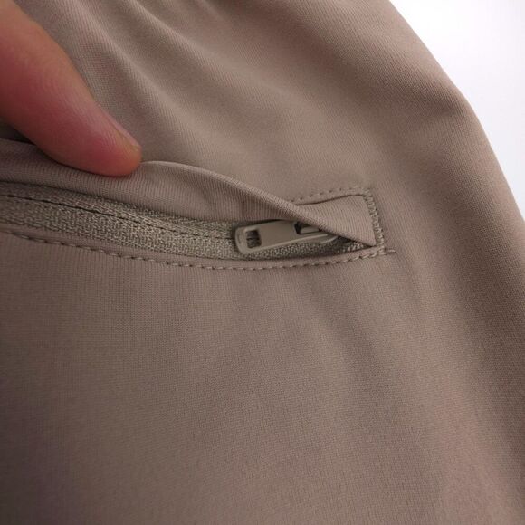 NEW Uniqlo Ultra Stretch DRY-EX Tapered Pants Gorpcore Casual Athleisure Minimal - Picture 7 of 8